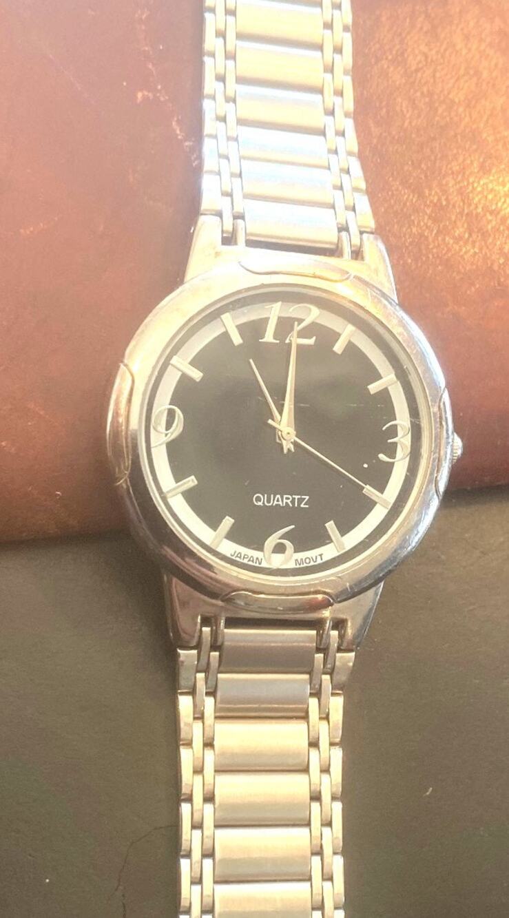 Unisex 35mm Silver Tone Watch, silver Tone with Black Face